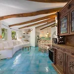 Elite Collection Pavoni In Porto Rotondo