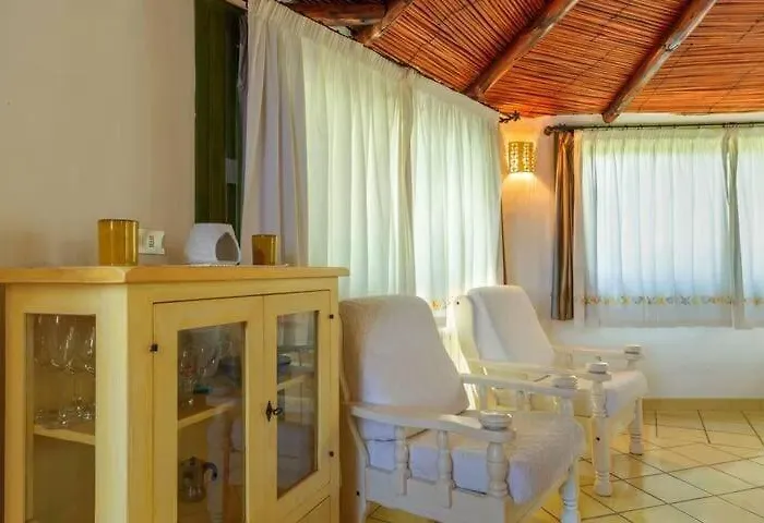 Elite Collection Pavoni Porto Rotondo